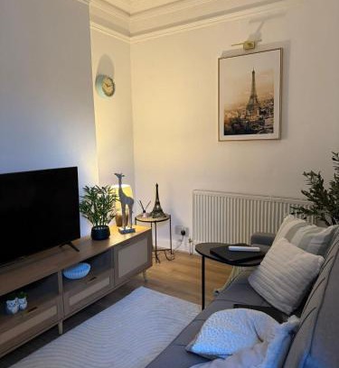 Weston on Trent Apartment | Coventry 3 Bedroom Property