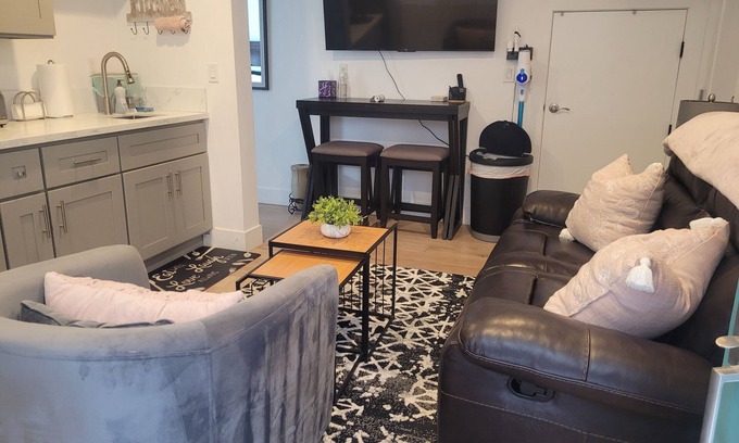 Port Hueneme House | Cozy 1-Bed near Silver Strand Beach