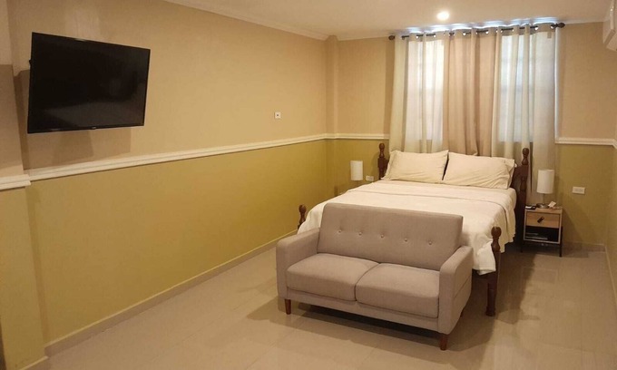 Georgetown Apartment | Cozy 1-bedroom apartment with AC, WiFi kitchen in the Capital City, Georgetown