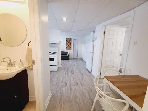 Longueuil Apartment | Cozy 1BR in Vieux-Longueuil +parking 14min Downtown