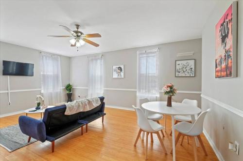 Queen Village Apartment | Cozy 1br W Deck Near Rittenhouse