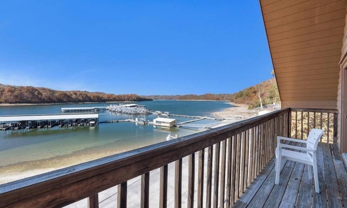 Byrdstown Cabin | Cozy 2 Bed 2 Story Chalet w/Scenic Views and Waterfront Access #23