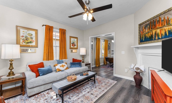 Olde Town Augusta House | Cozy 2 bedroom, 2 bathroom single-family home with fenced yard