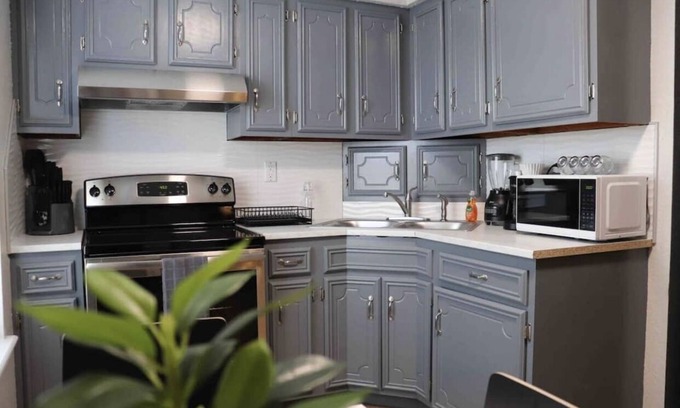 Eagle Pass Apartment | Cozy 2-Bedroom Rental Unit