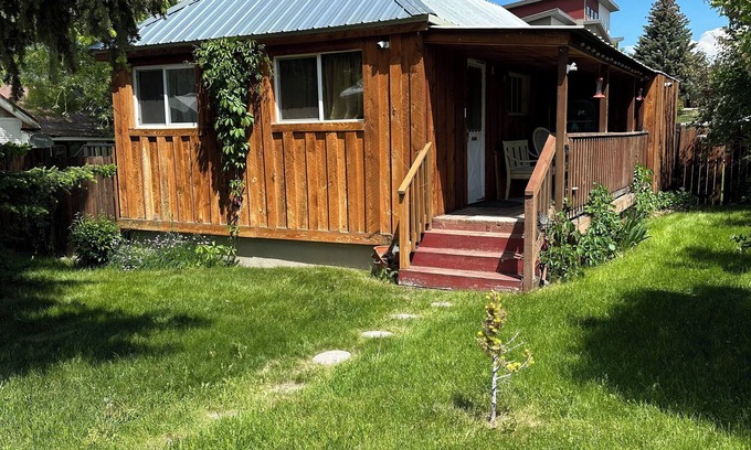 Lava Hot Springs House | Cozy 2-bedroom 2-Bath home with WiFi, AC Close to Main Street/Lava Hot Pools