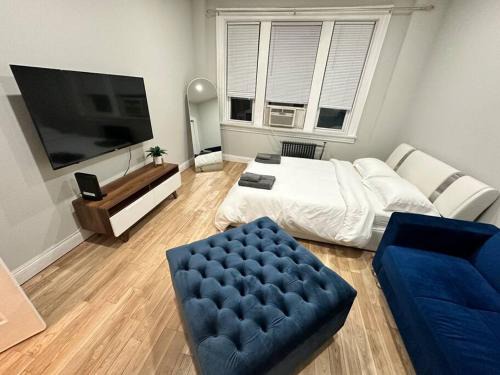 North Bergen Apartment | Cozy 3 BR suite, 15 min to NYC &Times Sq