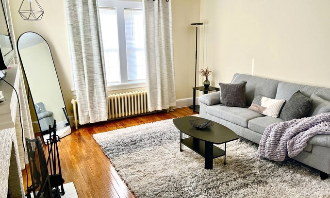 Stratford House | Cozy 3BR Home in Stratford