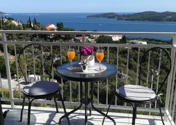 Orasac Apartment | Cozy Apartmant with a sea view in Orašac