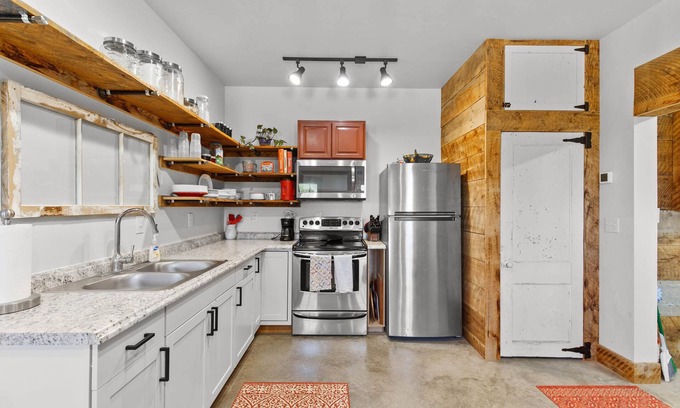 Manhattan Other | Cozy apartment attached to our farmhouse.
