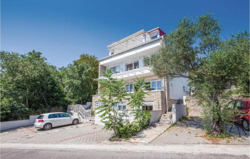 Dramalj Apartment | Cozy Apartment In Dramalj With Wifi