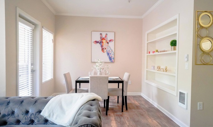 Orenco Station Apartment | Cozy apartment in Hillsboro, Oregon.