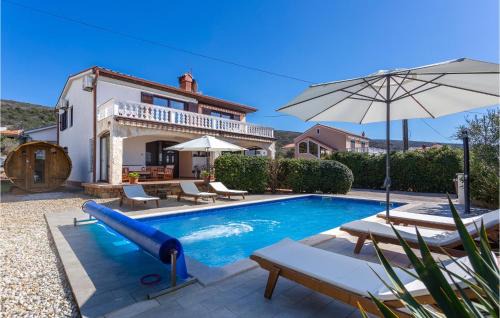 Punat Apartment | Cozy Apartment In Punat With Sauna