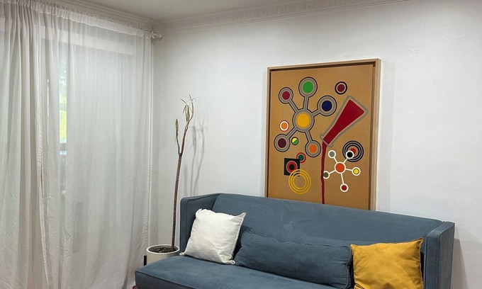 Mid-Wilshire Apartment | Cozy Central LA 1B1B apartment n5 minutes from the grove