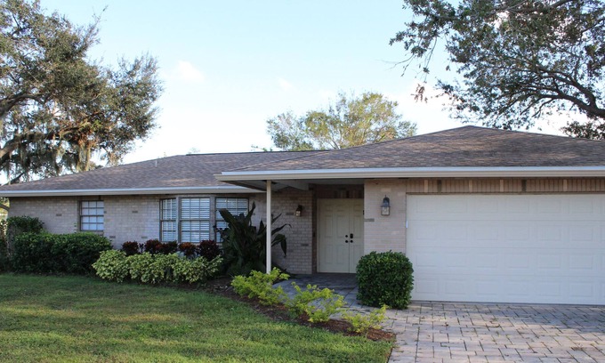 The Meadows House | Cozy Centrally-Located Sarasota Home