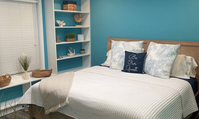 Millsboro House | Cozy cottage by the bay with boat parking