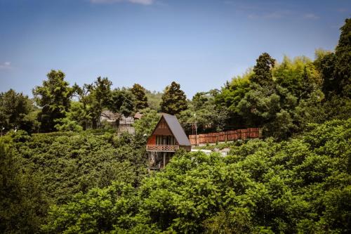 Khelvachauri Villa | Cozy Cottage In Makhindjauri with Forest and Sea Views