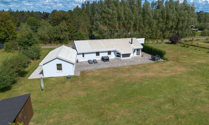Strandby House | Cozy cottage in quiet area
