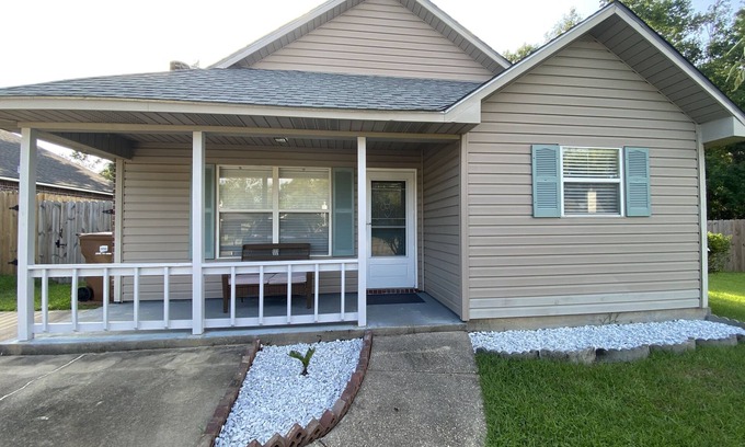 D'Iberville House | Cozy Family Home Close to Biloxi and Beach