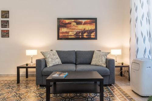 Rione XIV Borgo Apartment | Cozy Flat Borgo Pio