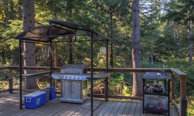 Lindell Beach RV Rental | Cozy Geo Dome in gorgeous Lindell Beach
