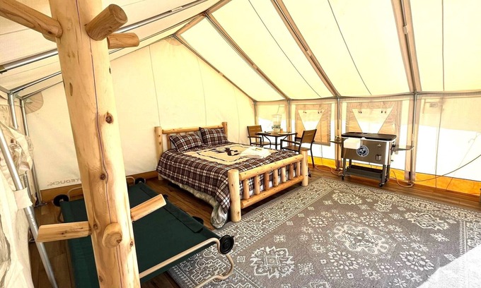 Seward RV Rental | Cozy Glamour Mountain-View Tent