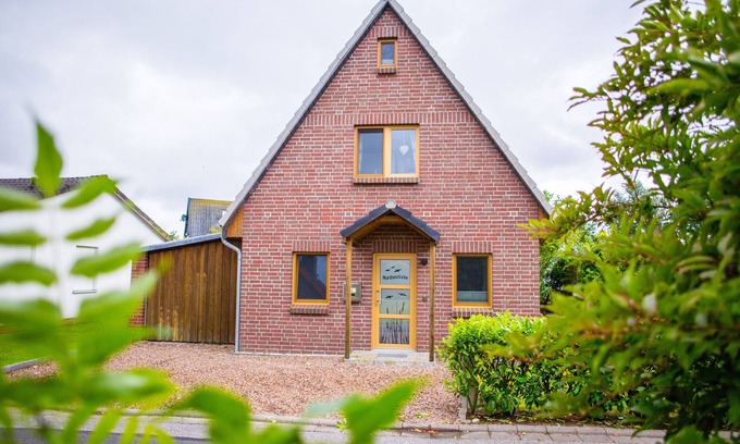 Neufeld House | Cozy holiday home on the North Sea for families, but also for 2 ! WIRELESS INTERNET ACCESS!
