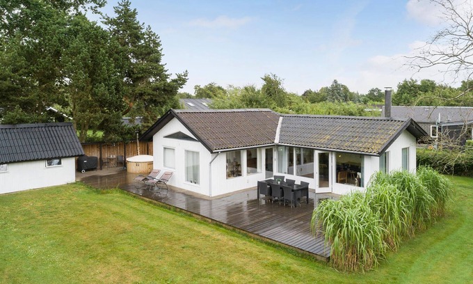 Dannemare House | Cozy home in Dannemare with sauna