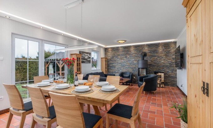 gmina Wolin Ski Chalet | Cozy House 3 Bedrooms & Fireplace, Family with Dogs welcome