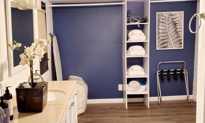 Littleton House | Cozy House in Historic Downtown Littleton