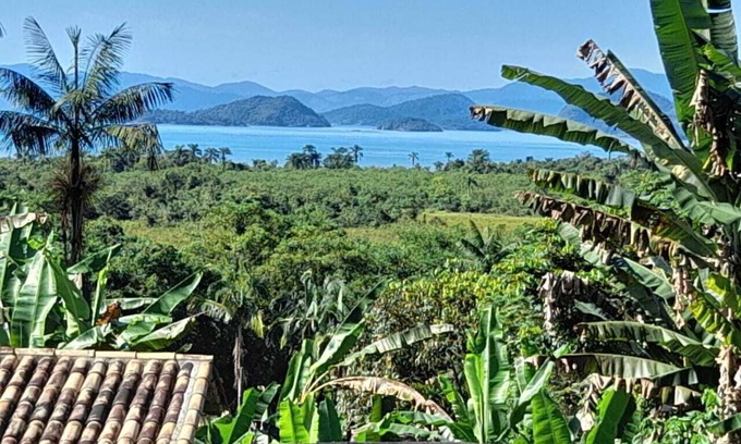 Paraty House | Cozy house with sea view, close to beaches and waterfalls