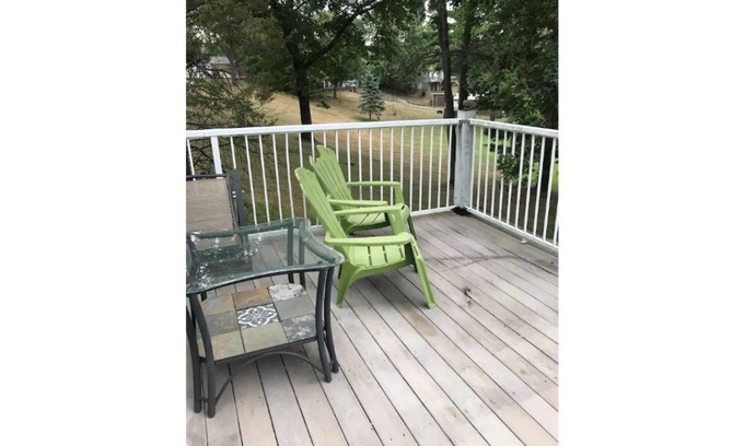 Oxford House | Cozy lake view home-family friendly