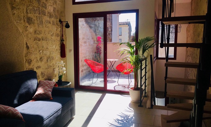 Villespassans House | Cozy loft nestled in the heart of the village