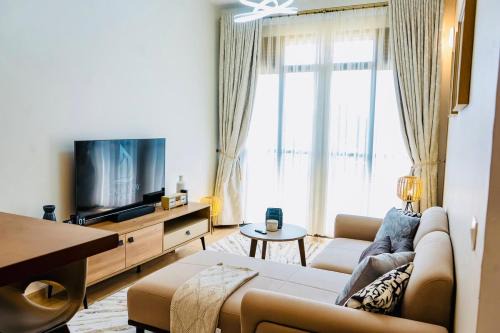 Entebbe Apartment | Cozy Luxe Haven Lakeside Condo in Entebbe