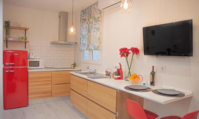 Extramurs Apartment | COZY & MODERN Apartment junto a Metro A Guimerá