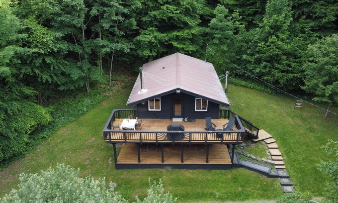 Arkville Ski Chalet | Cozy & Modern Catskills Cabin on 4 Acres with Wood Fired Hot Tub and Firepit