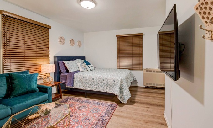Spokane Apartment | Cozy Modern Studio 3 minutes from Downtown