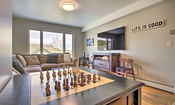 Big Sky Apartment | Cozy Montana Condo with Walk to Big Sky Resort!