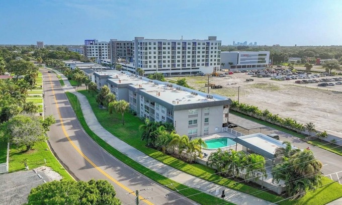 St. Petersburg Condo | Cozy, newly remodeled 2-bedroom condo with easy access to beaches and downtown