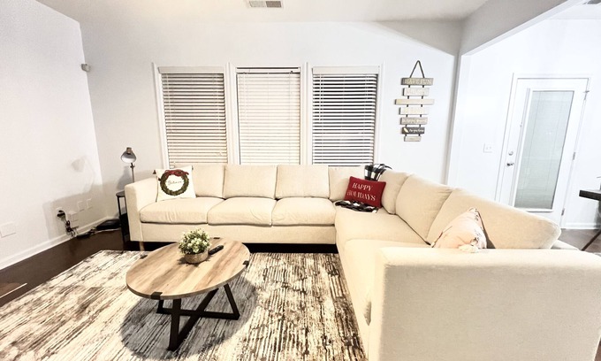 Buford House | 🌈✨ Cozy Newly Updated Home Sugar Hill Downtown⭐️⭐️⭐️⭐️⭐️
