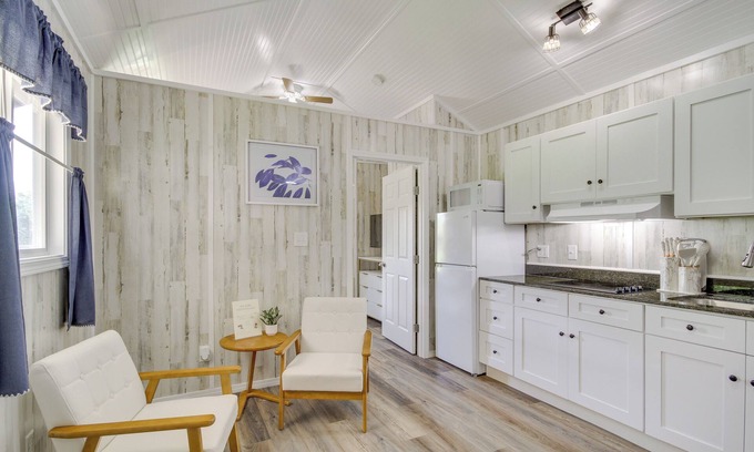 Picayune Cottage | Cozy Picayune Tiny Home Rental ~ 4 Mi to Downtown!