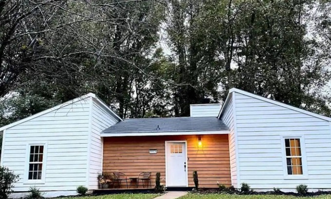 Charlotte House | Cozy remodeled 2-Bedroom close to everythingnn