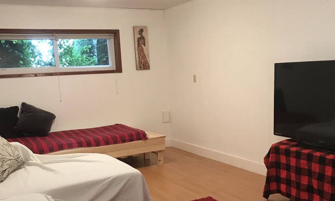 Comox Apartment | Cozy Self-Contained Suite in Comox