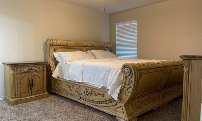 Clodine House | COZY SINGLE FAMILY HOME