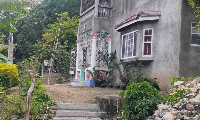 Yallahs House | Cozy studio apartment with private parking