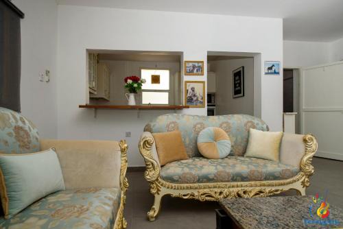 Al Wathba Apartment | Cozy Studio Chalets