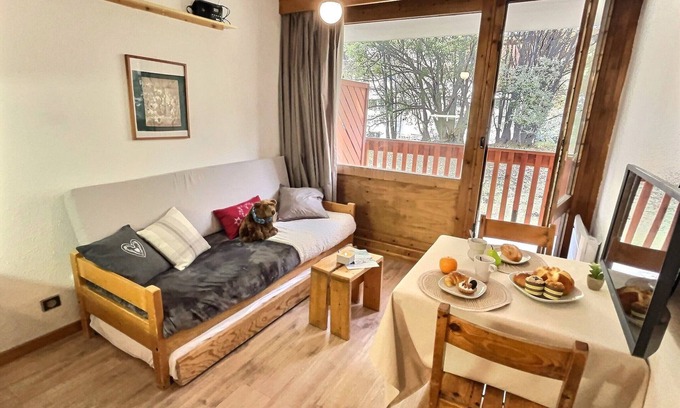 Val-d'Isere Apartment | Cozy studio for 2 in Val-d'Isère, near center and slopes, pet-friendly