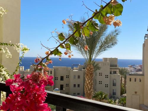 Sahl Hasheeh Apartment | Cozy Suite in Azzurra Resort Sahl Hasheesh 95 SqM