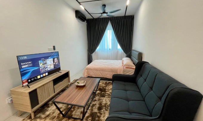 Central Seberang Perai Apartment | Cozy Suite Studio Meritus Residensi Perai