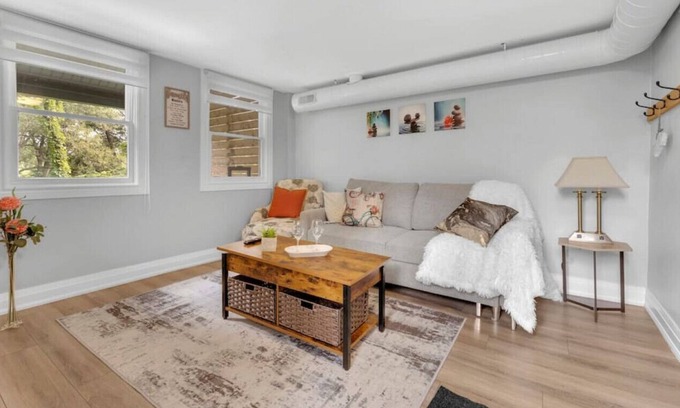Paris House | Cozy Town Retreat LowerUnit with Deck Area and BBQ