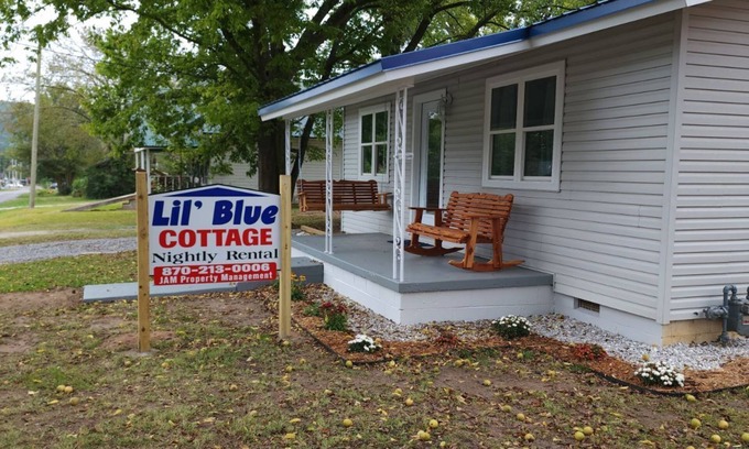 Mountain View Cottage | Cozy unique cottage home. Ready for you to enjoy all the Ozark Mountains offers.
